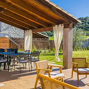 Del Moro, Free Wifi, 300mt From Sinzias' Ferienhaus
